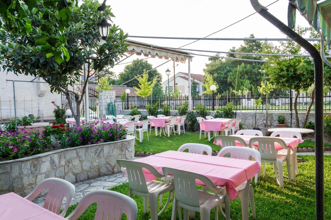 Finikas Hotel Larissa Ngoại thất bức ảnh